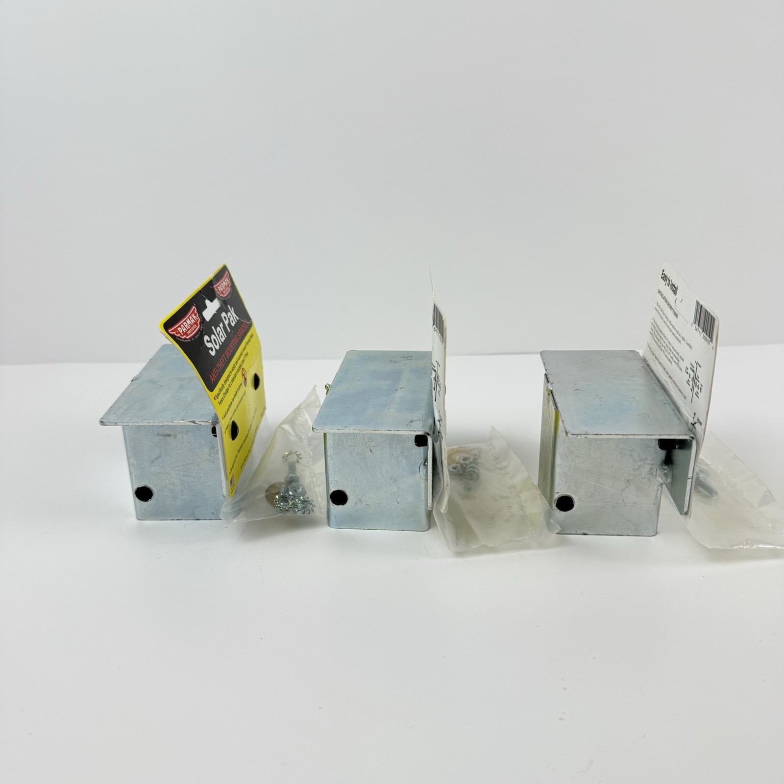 Parmak Solar-Pak Mounting Bracket Silver (Pack of 3) Anti Theft Solar Fence Post