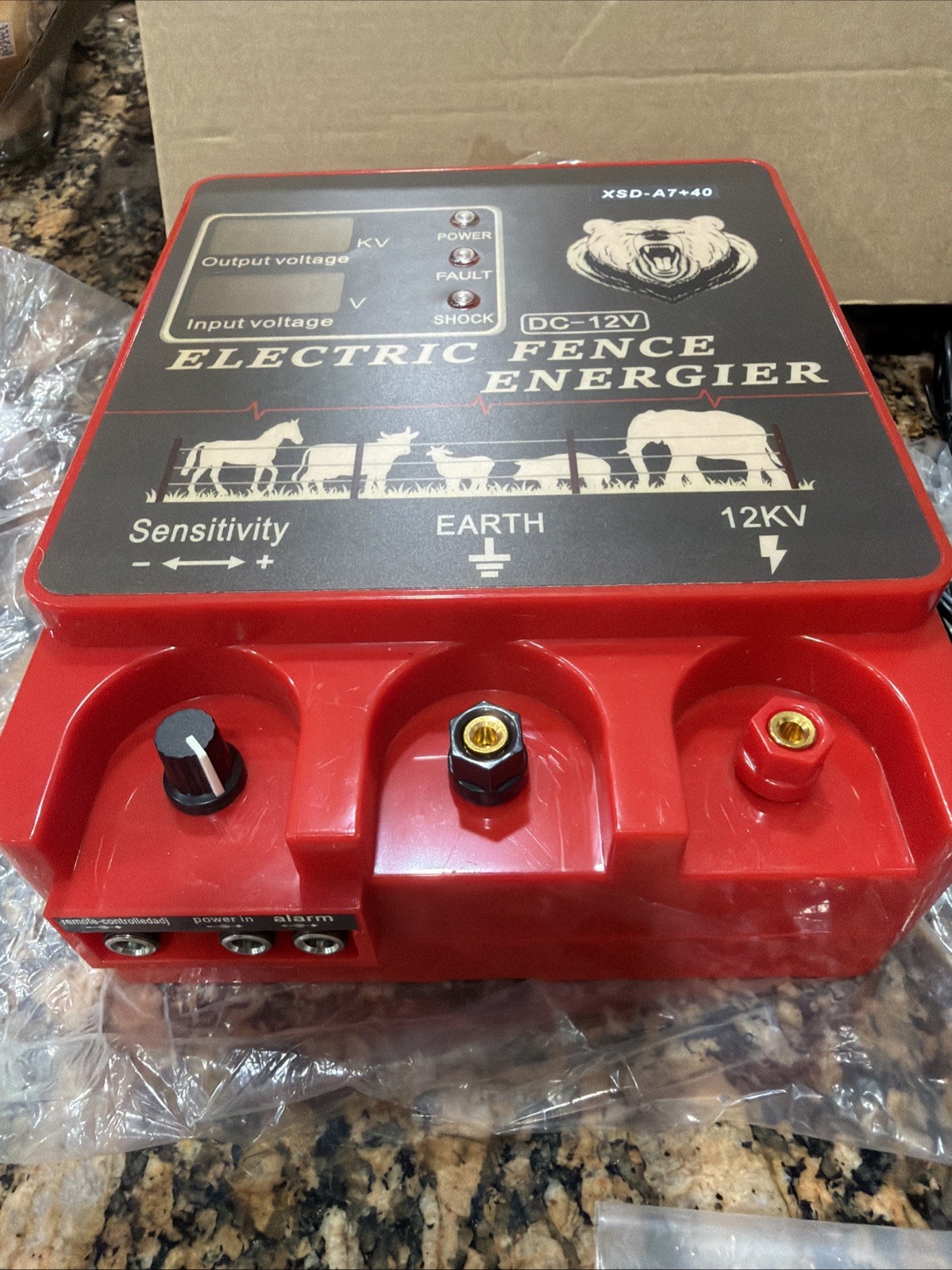 9J Electric Fence Charger Energizer, 9 Joules 400 Acres, AC DC 2 in 1 Powered…