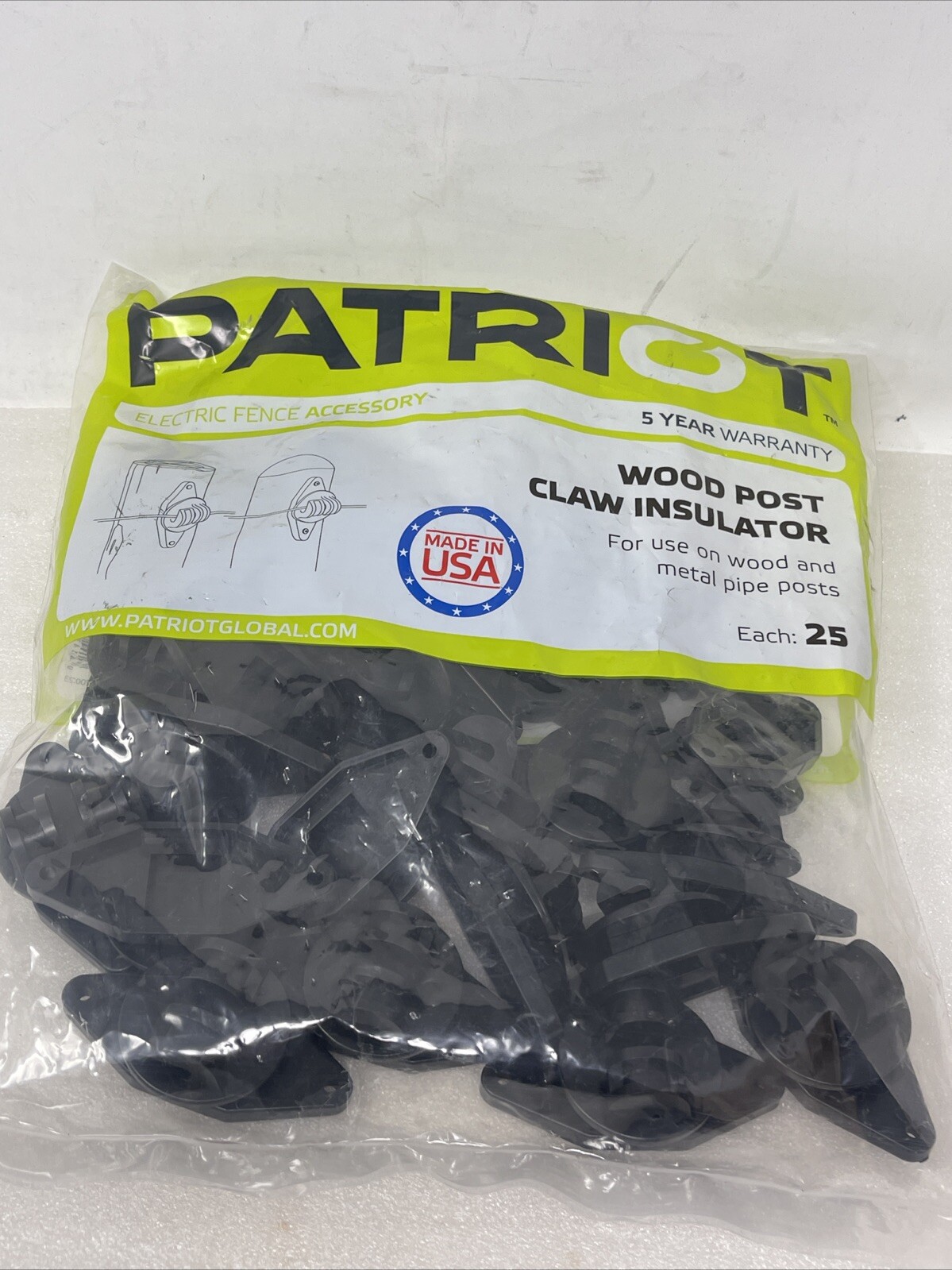 (25) Patriot Electric Fence Wood/Metal Post Claw Insulators 820023, USA Made, BK