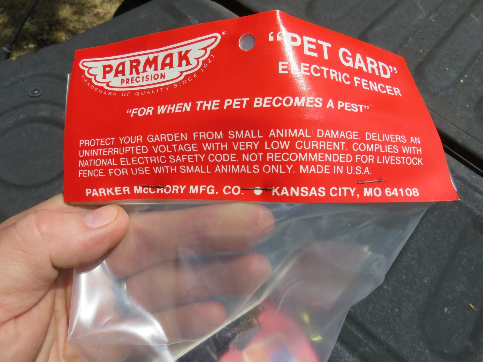 Parmak Precision PG50 Pet Gard Electric Fencer with Uninterrupted-Voltage New