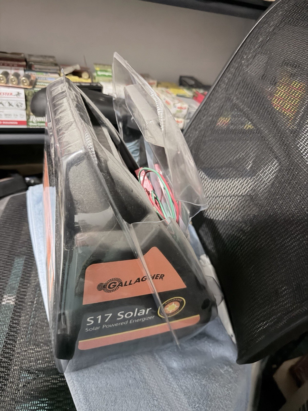 Gallagher Solar S17 Solar Powered Fence Charger Energizer G344404