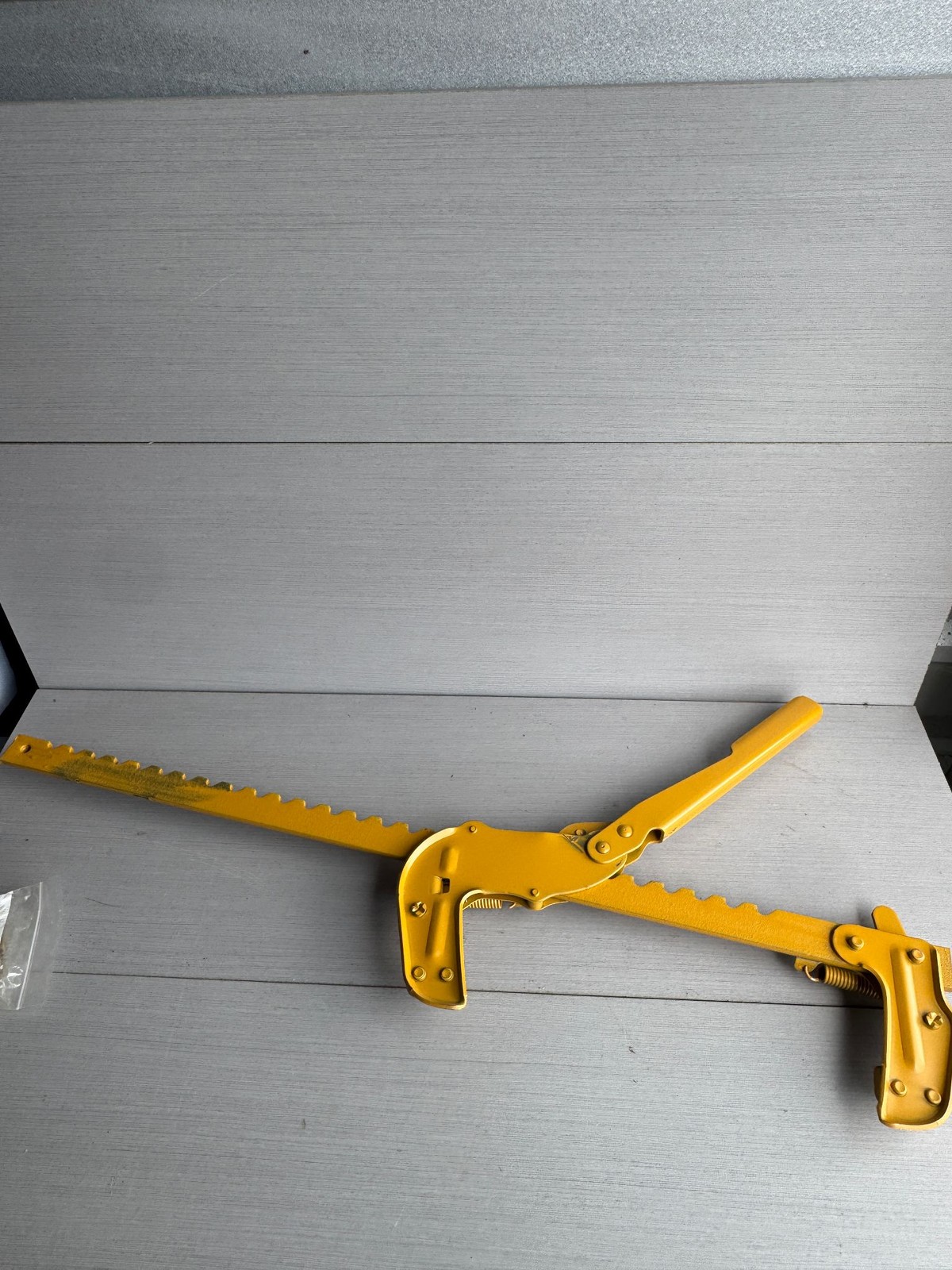 Goldenrod Fence Tool 400 Wire Stretch Splice Reposition Yellow Heavy Duty Dutton
