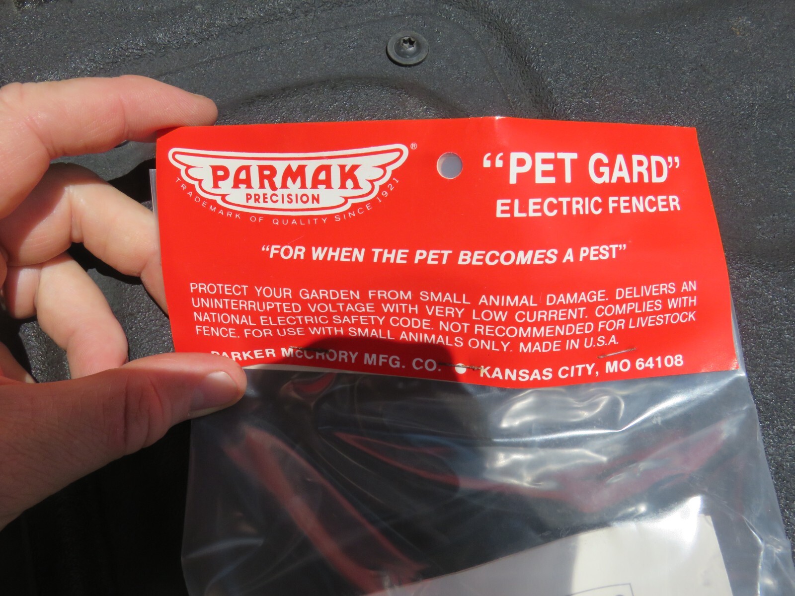 Parmak Precision PG50 Pet Gard Electric Fencer with Uninterrupted-Voltage New