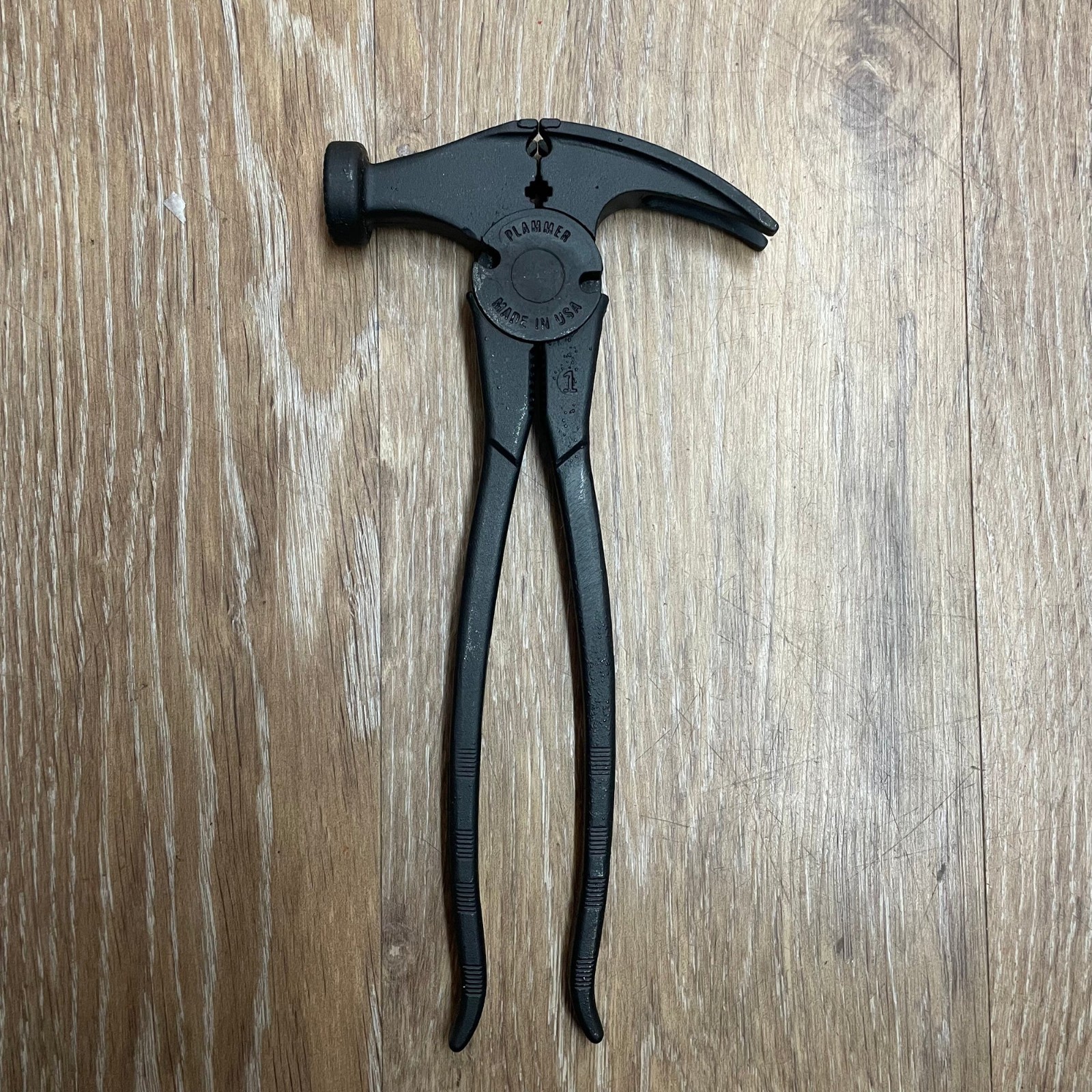 Plammer Fencing Tool