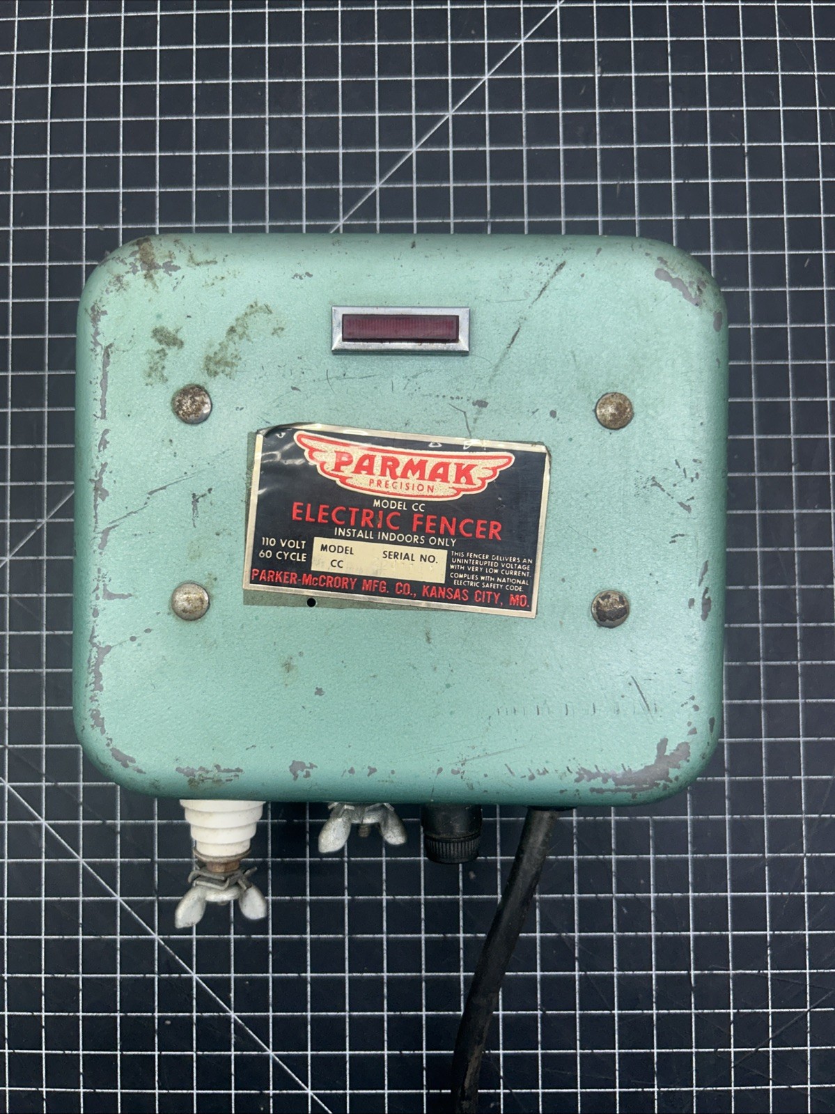 VINTAGE INDUSTRIAL PARMAK MODEL CC ELECTRIC FENCER Parts/repair