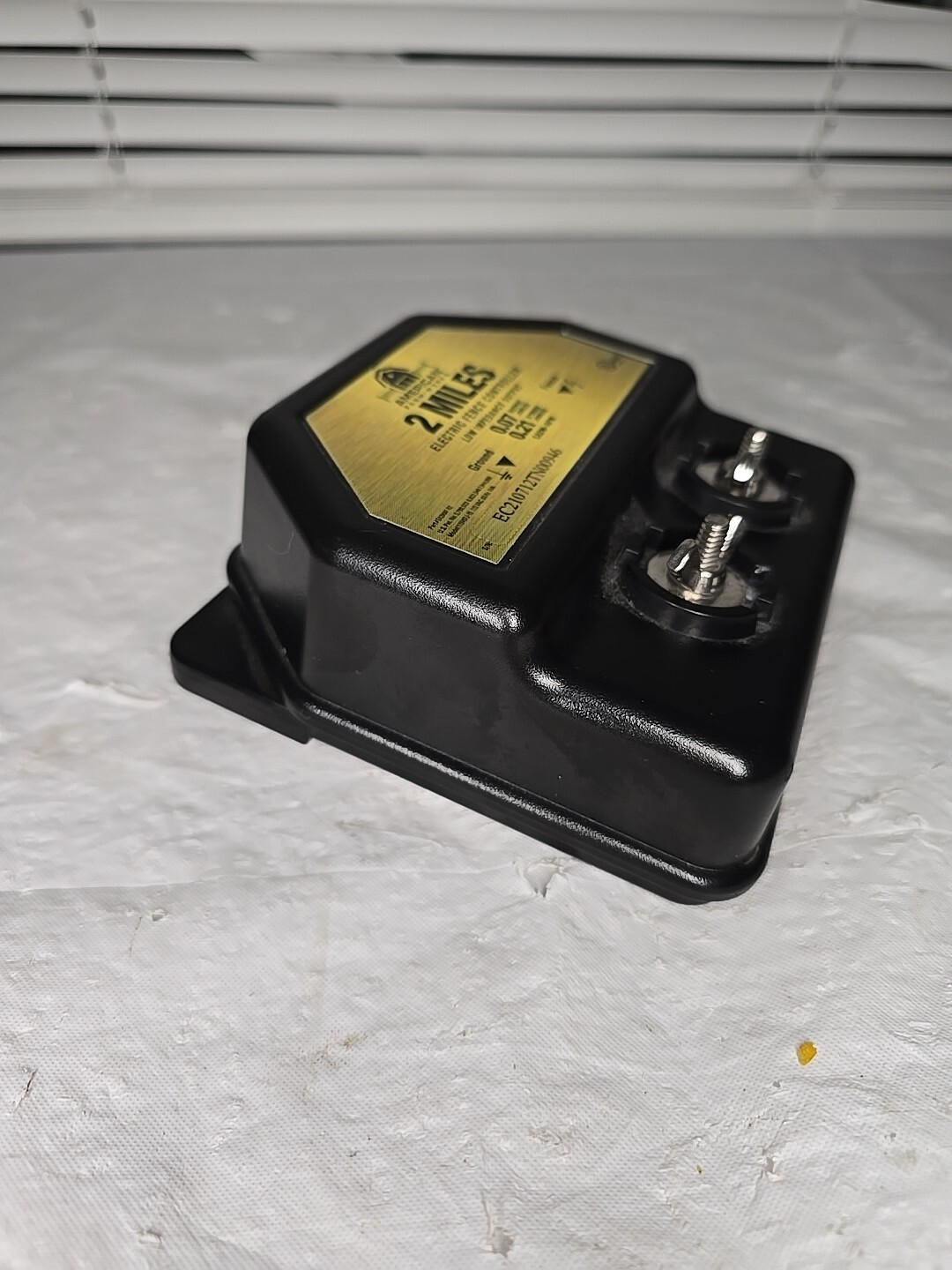 American Farm Works 2 Mile Electric Fence Controller AC Powered 0.07 Joules Out
