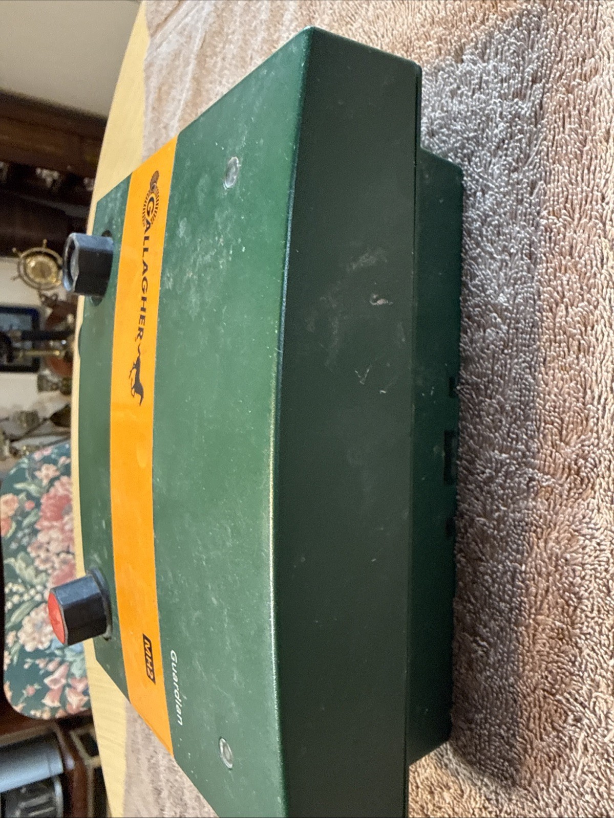Gallagher Guardian MH2 electric fence energizer