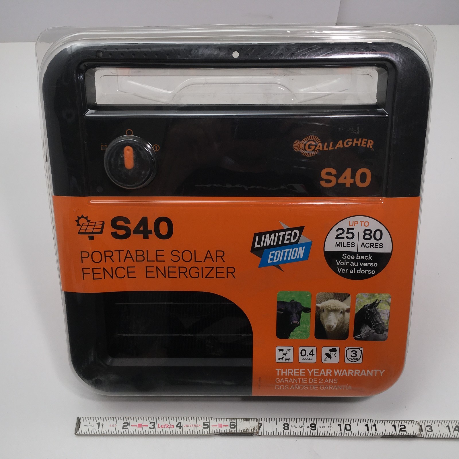 GALLAGHER S40 Solar Fence Energizer 0.4-J / 25-Miles / 80-Acre G345404