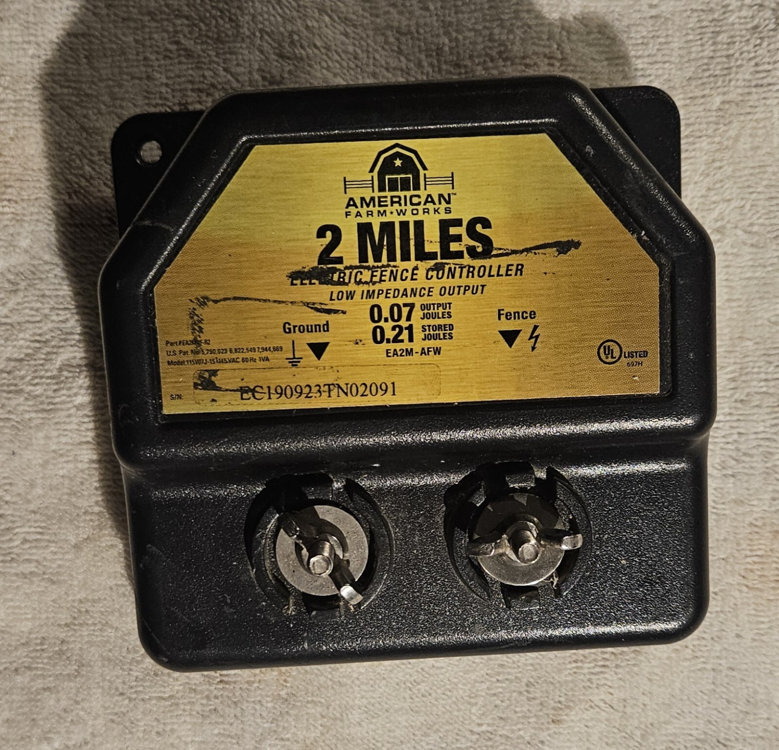 Used American Farm Works 2 Miles Electric Fence Controller