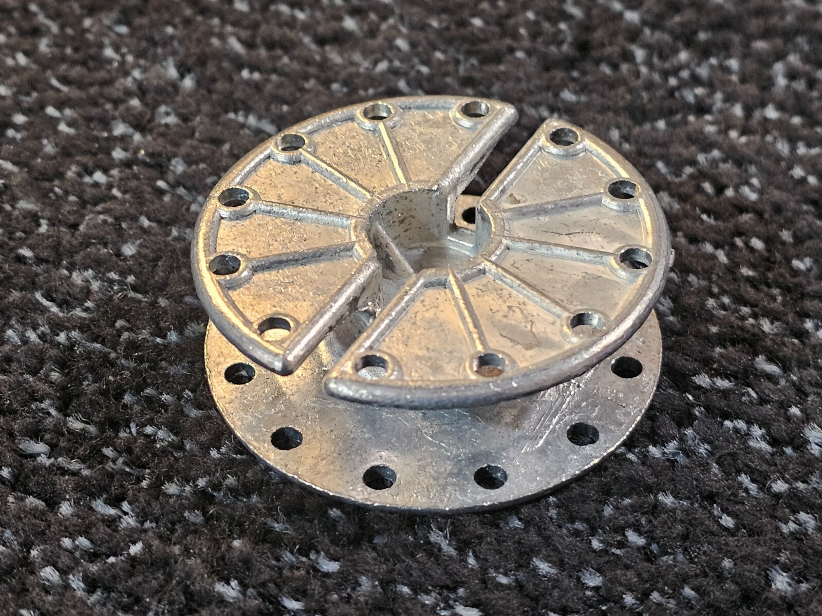 (QTY 25) KIWI On-line Wire Strainer High-Tensile Fencing Class 3 Galvanized Clip