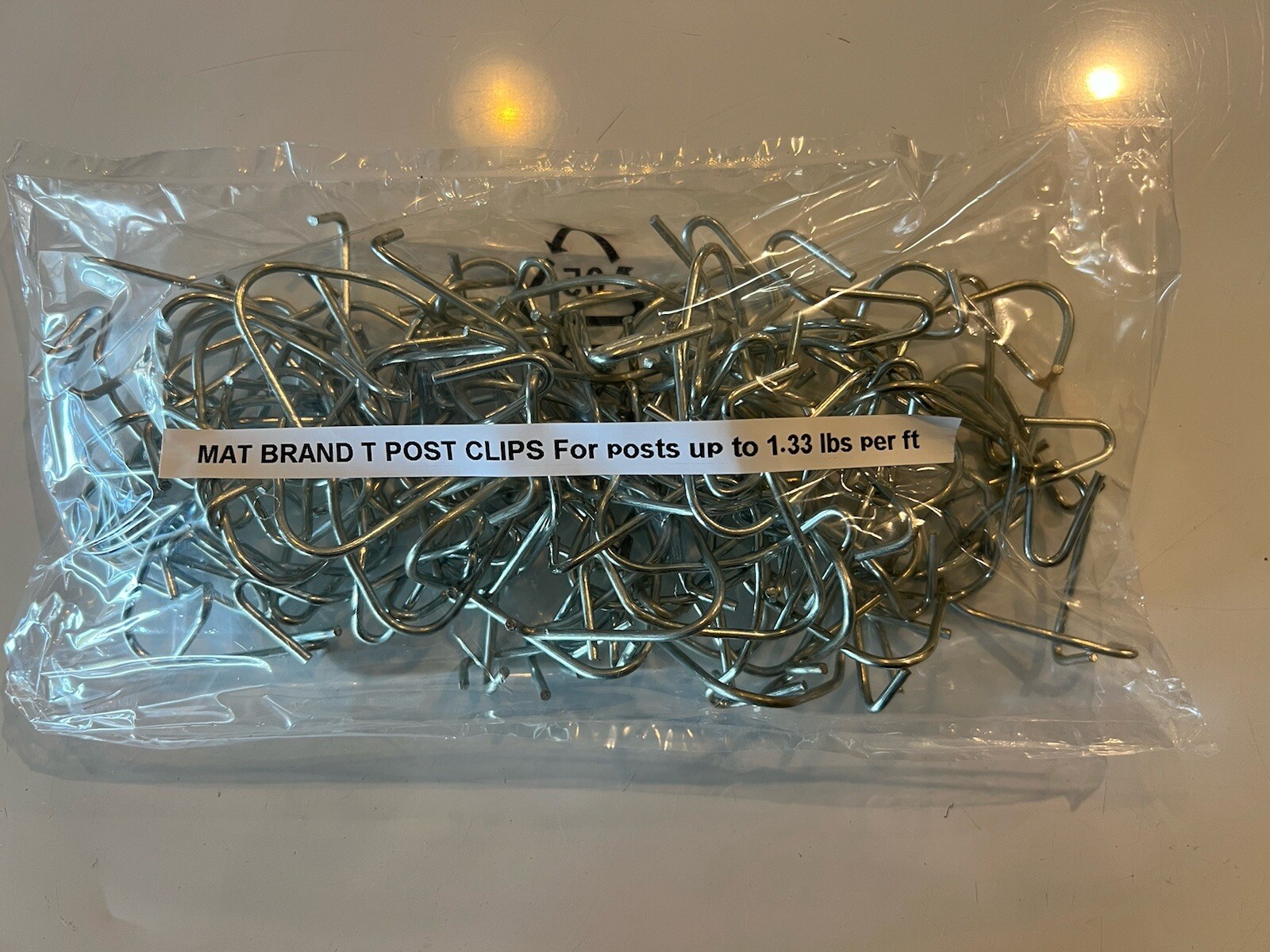 MAT 901169B T-Post Fence Post Clip Fasteners Quantity 91